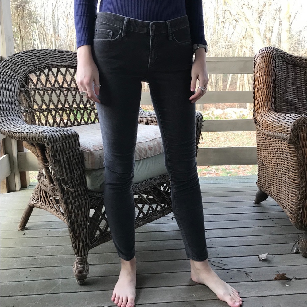 GAP Gray Velveteen Skinny Jeans Size 26